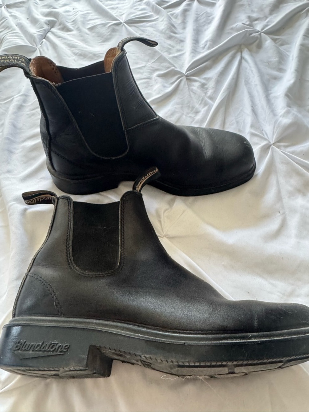Blundstone Black Leather Chukka Boots